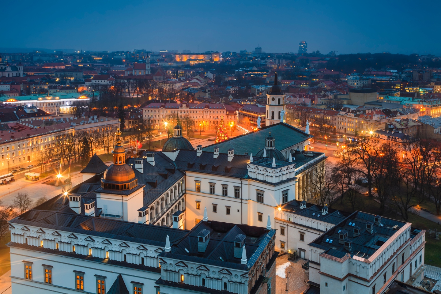 Lithuania, Vilnius, historical center at night